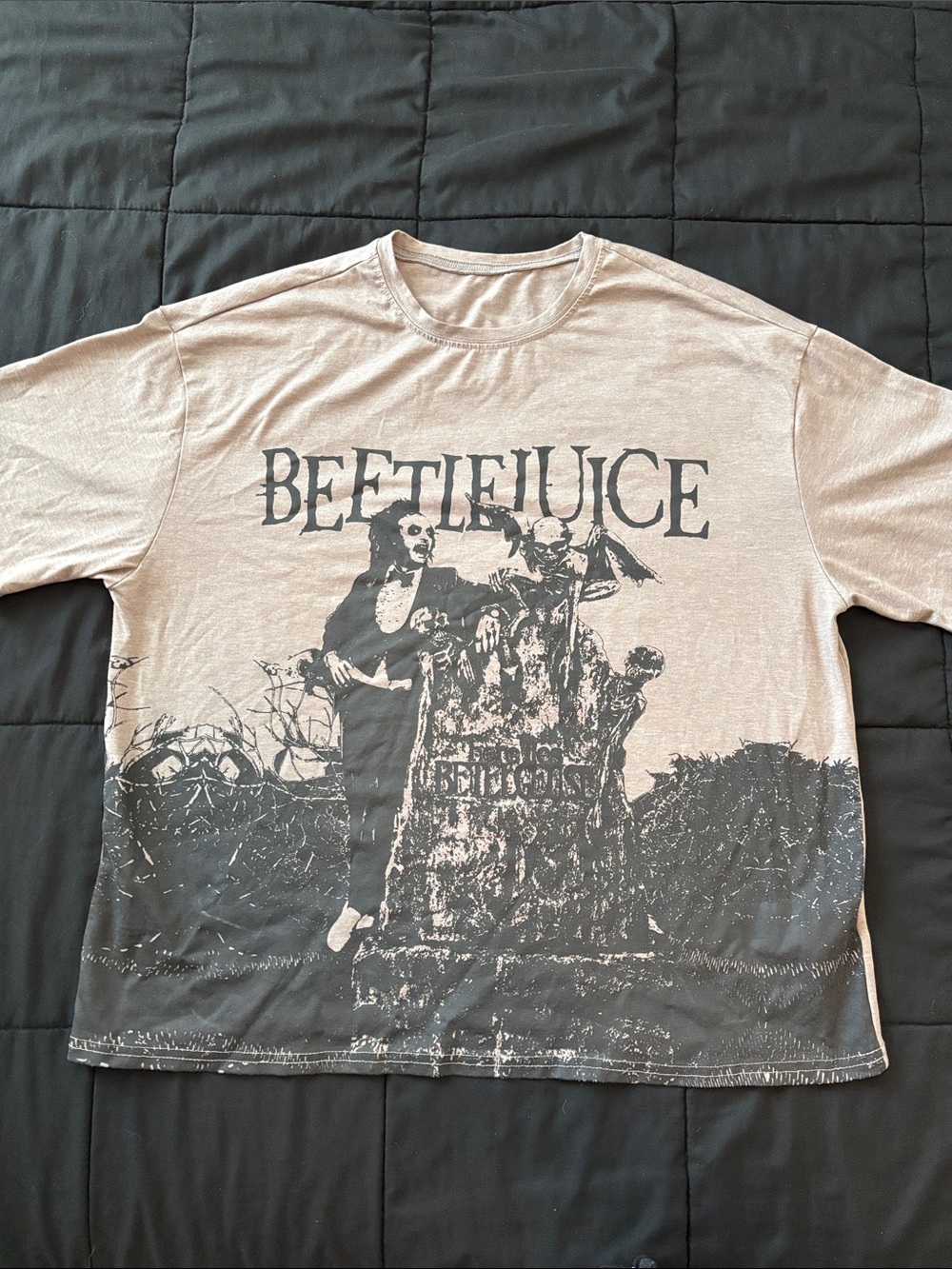 Oversized L Romwe Beetlejuice Tee